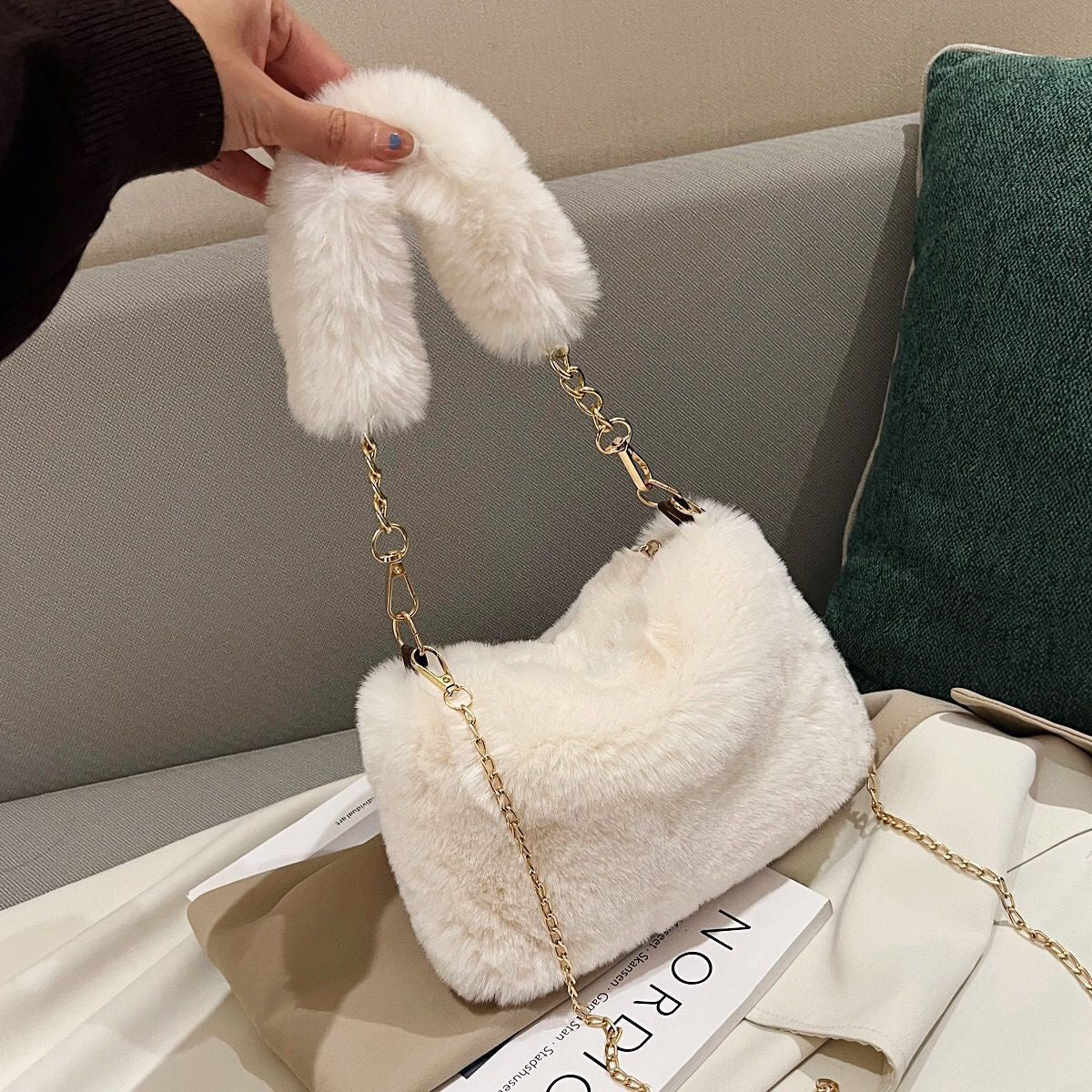 3681 Designer handbag