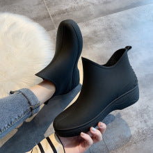 0813 fashion style women short rainboots