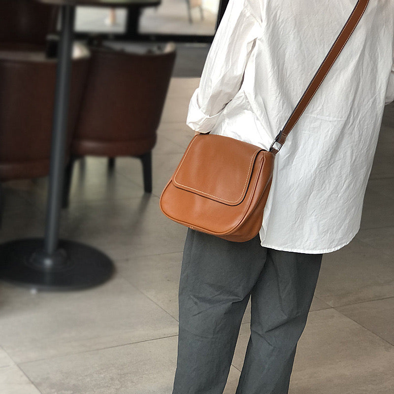 1998 genuine leather flap messenger bag