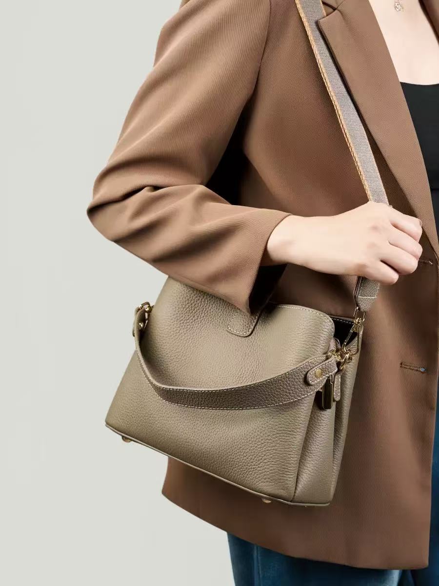 2386 Women's genuine leather bag