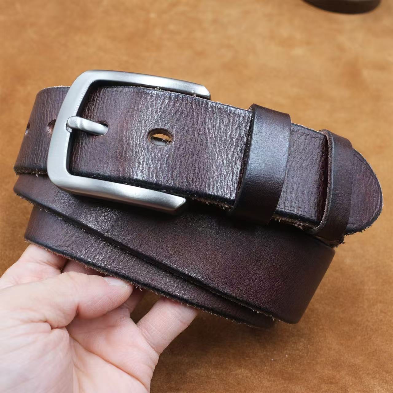 2424 Fashion genuine leather belt