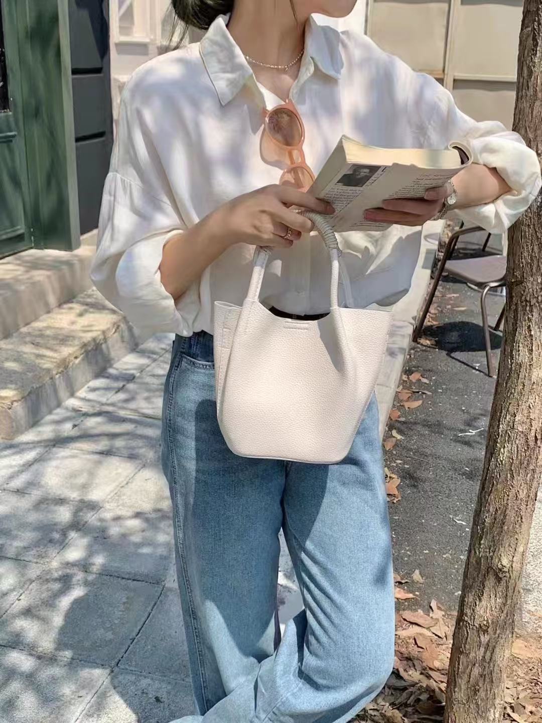 2592 Ladies Fashion Handbag