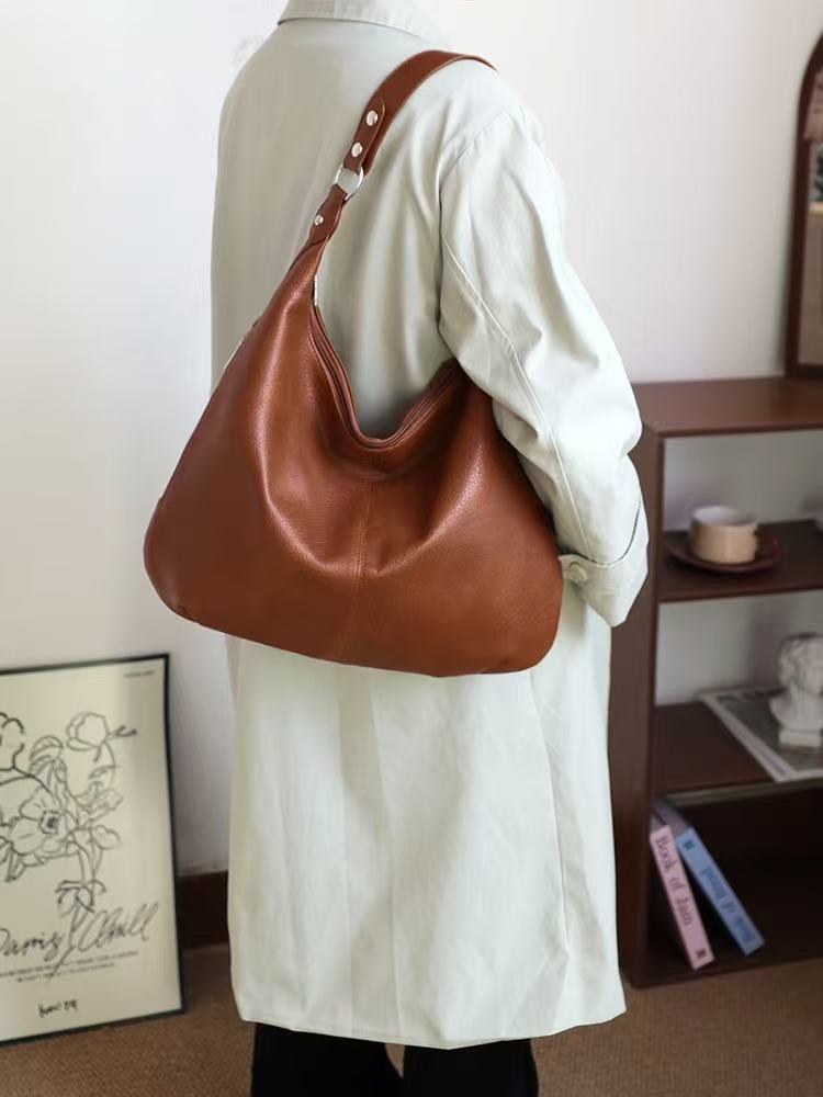 2616 Ladies Large Leather Crossbody Bag Ladies Large