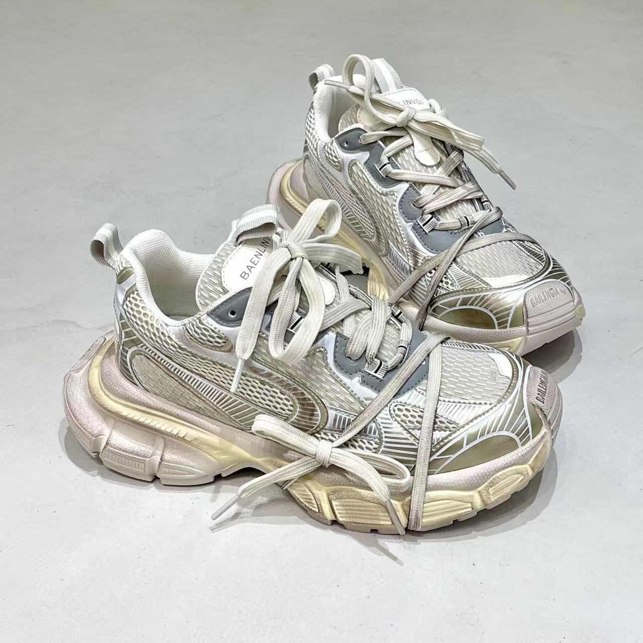 2617 Women design high quality shoes