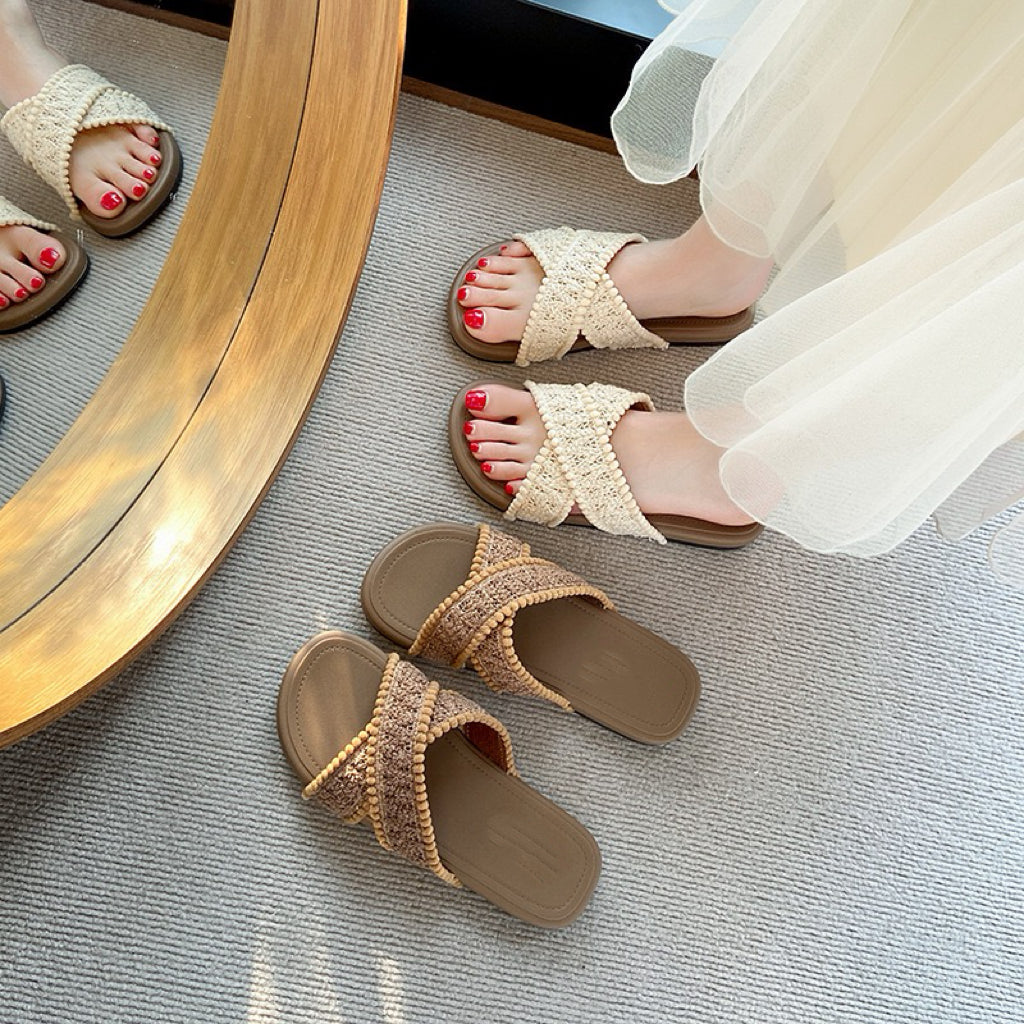 4243 Fashionable Outdoor Sandals