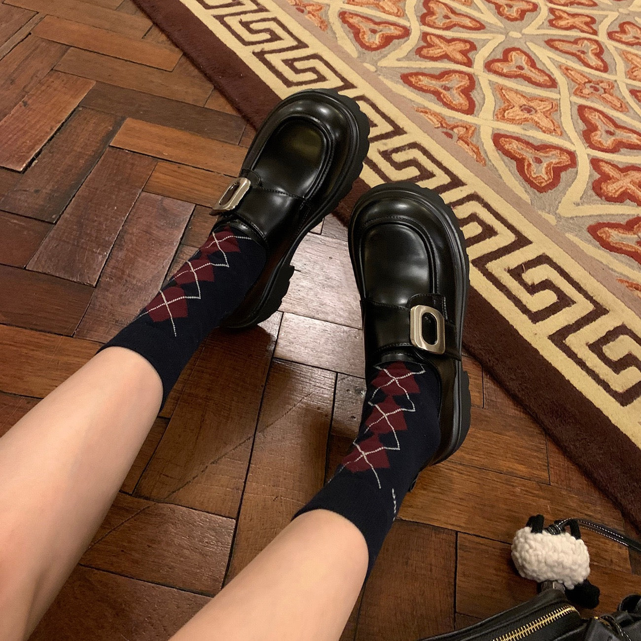 4217 Fashionable platform loafers