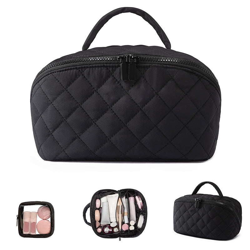 4193 Fashionable Handheld Makeup Bag