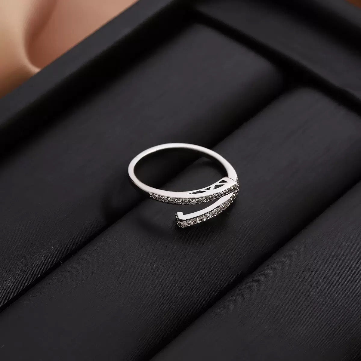 4187Classic ring