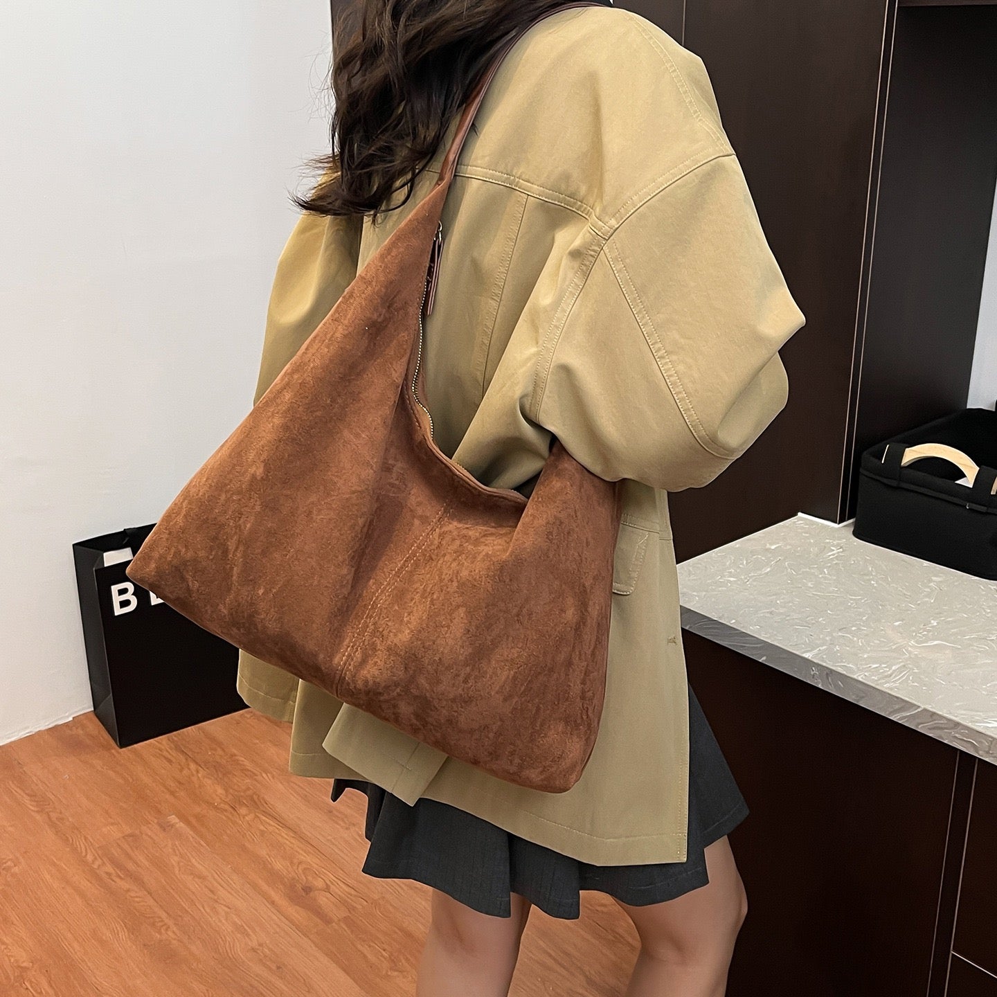 2879 Crossbody Bag