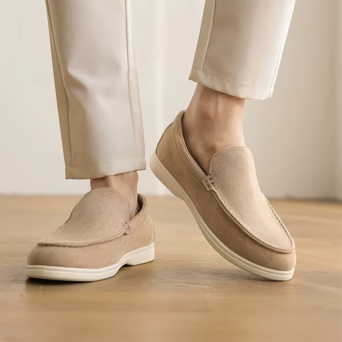 4354 Unisex fashion loafer