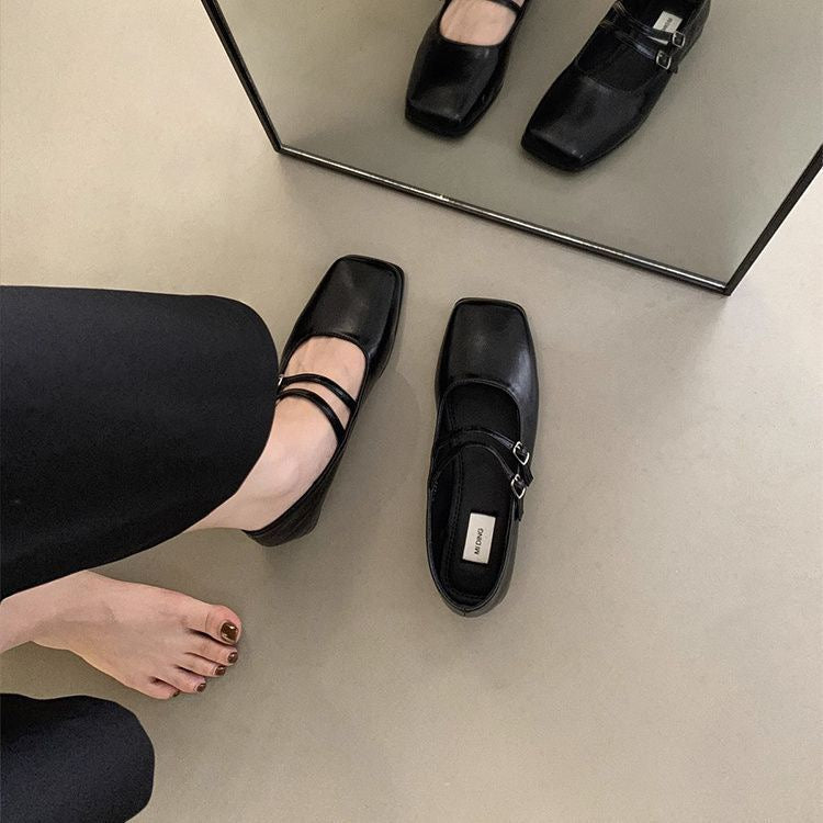 4419 Mary Jane shoes