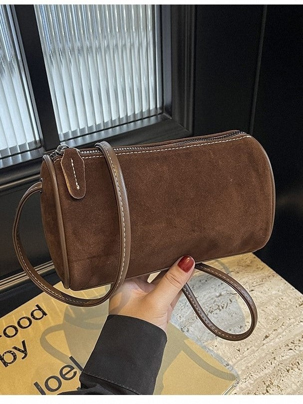 3412Classic messenger bag