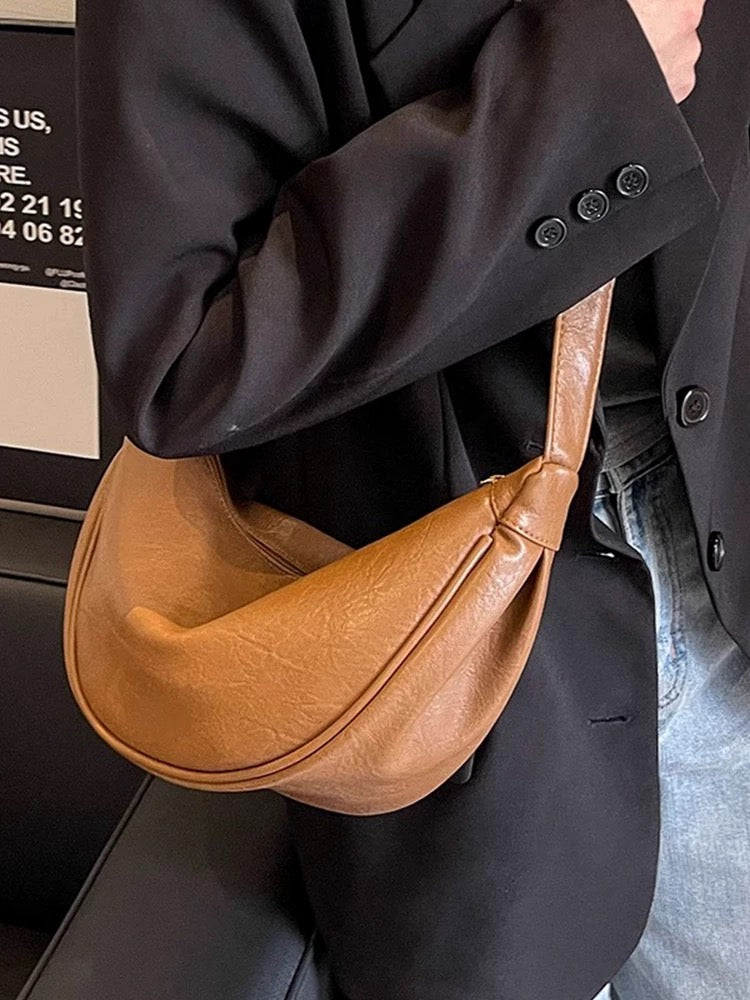 4666 genuine leather crossbody bag