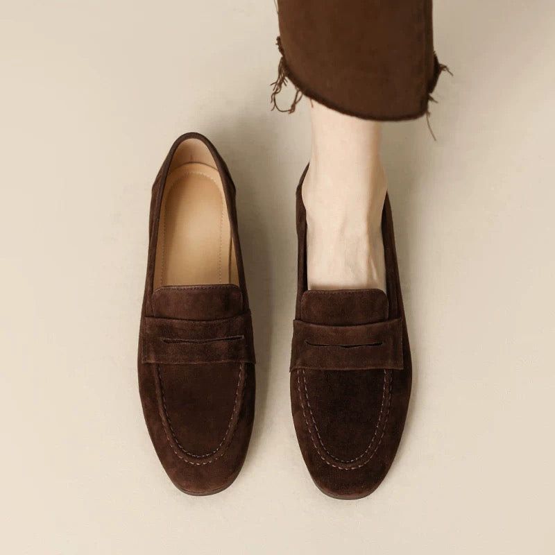 4463 women's classic loafer