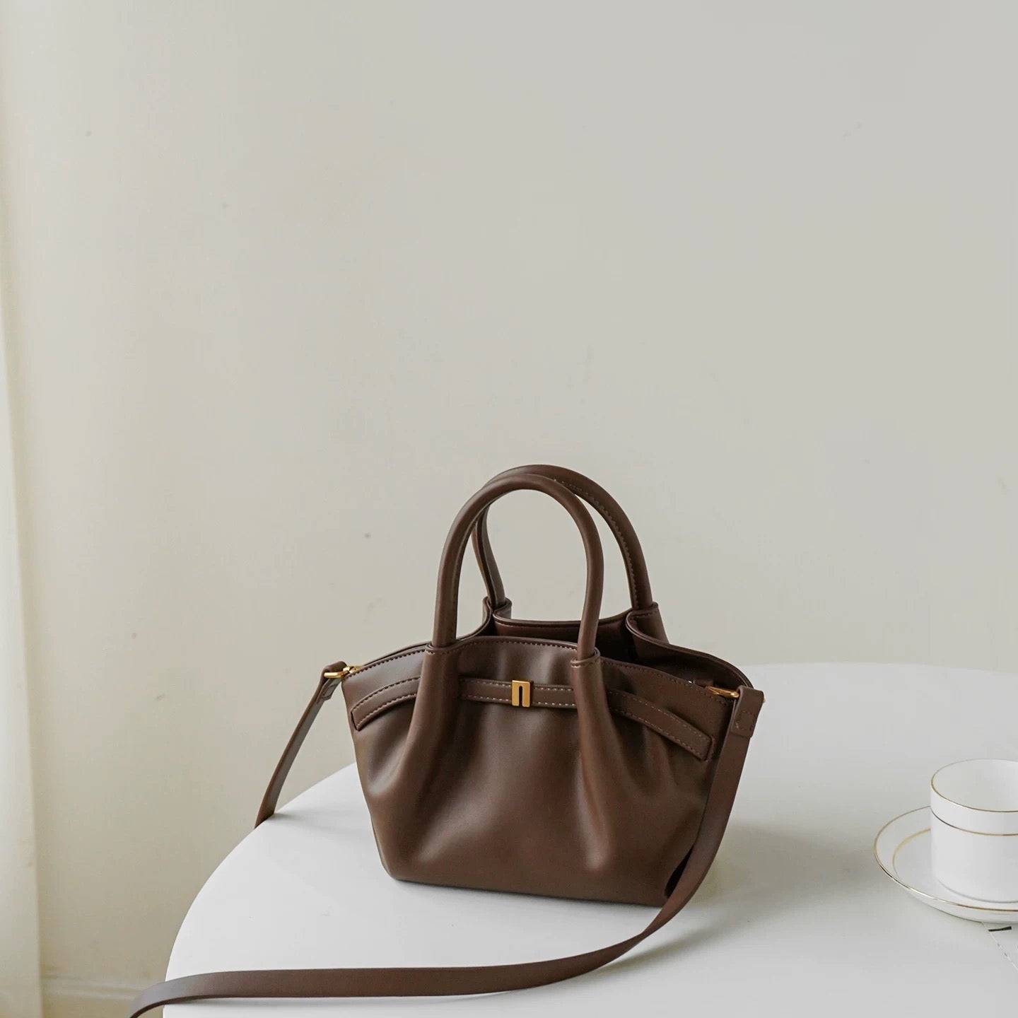 4441 genuine leather handbag