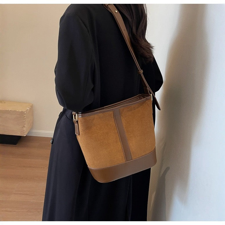 3787 Women's Fashion Large Bucket Bag
