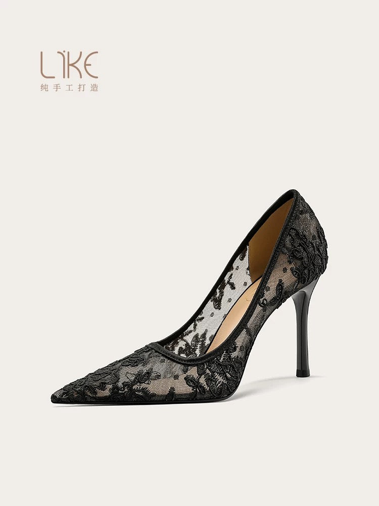 4610 lace mash pump