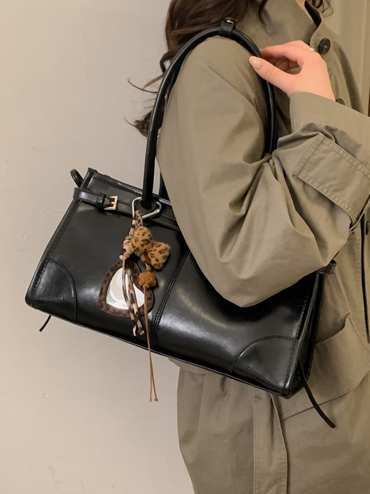 3825 Stylish crossbody bag for women