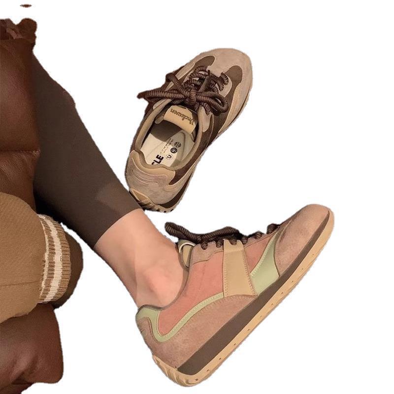 2007 suede leather sneaker for women