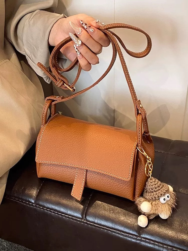 4698 genuine leather flap bag