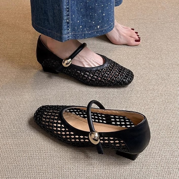 4086 Women's Fashion Cut-Out Pumps
