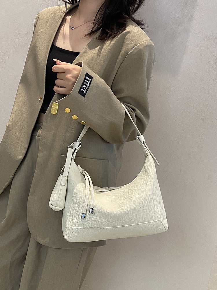 3688 genuine leather handbag