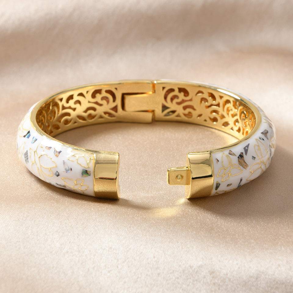 2298 enamel bracelet
