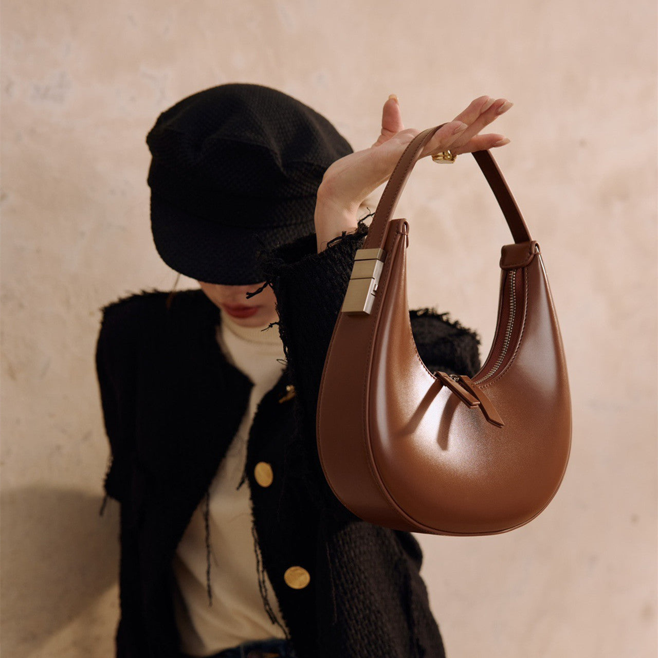 1151 small half moon underarm bag