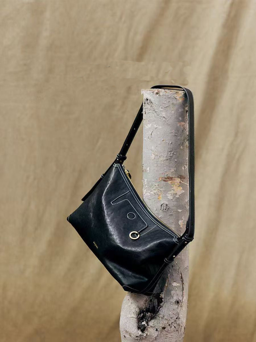 2084 vintage shoulder bag