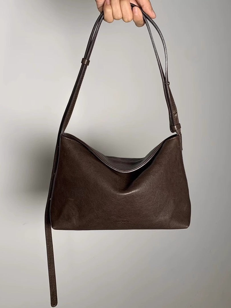 978 calfskin shoulder bag