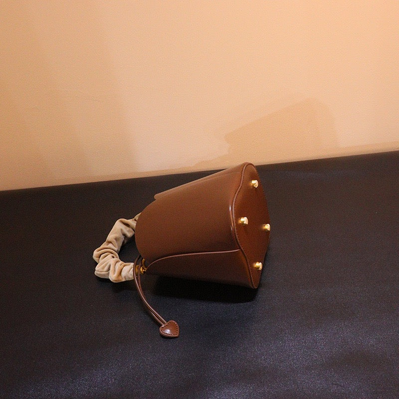 2992 Designer Bucket Bag
