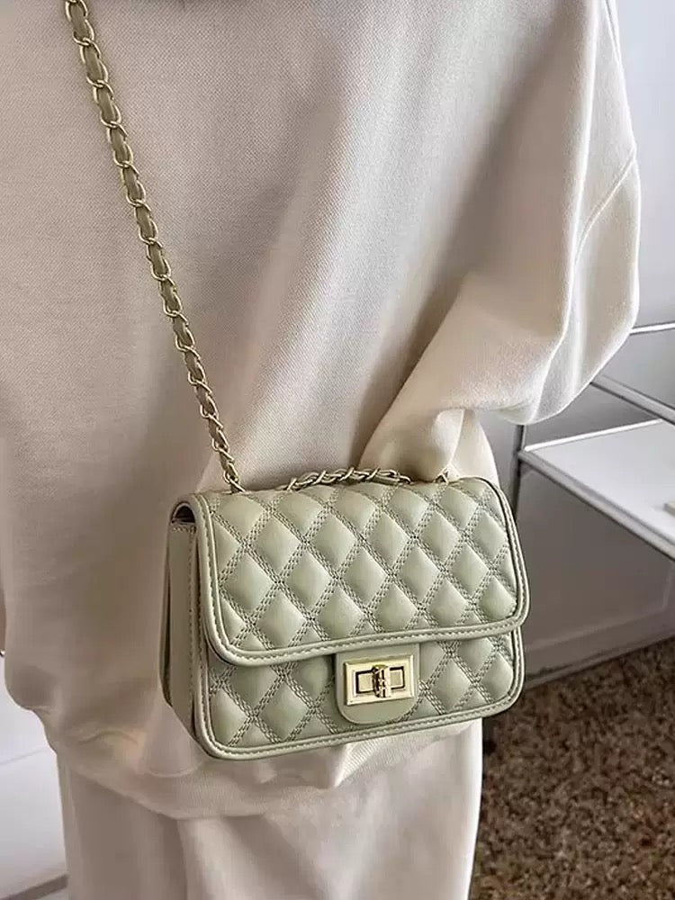 2333-1 Fashion chain crossbody bag