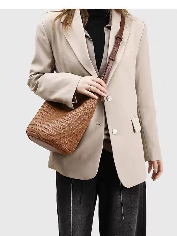 2887 genuine leather woven handbag