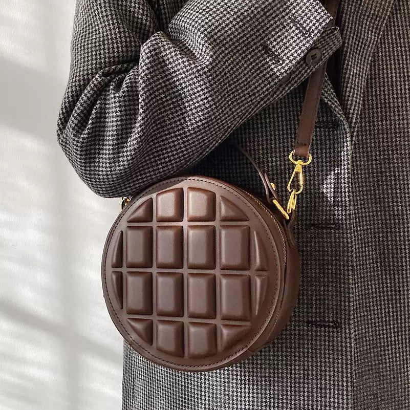 2427 women small round crossbody bag
