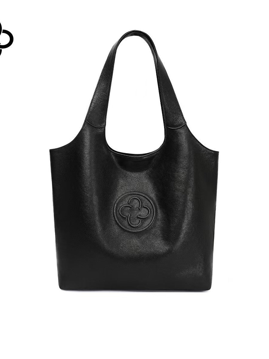 2010 soft hobo bag