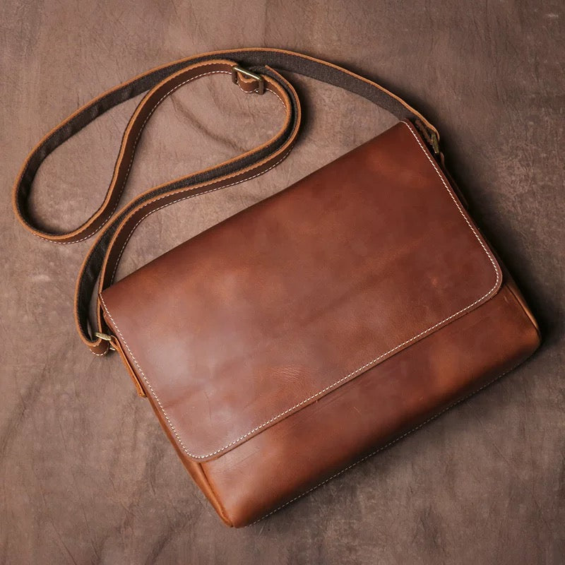1248 calf skin men's messenger bag