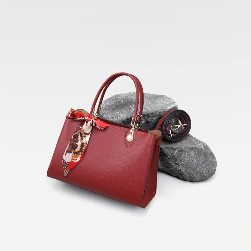 2028 genuine leather women handbag