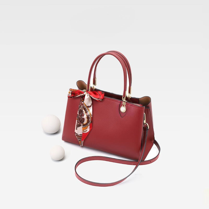 2028 genuine leather women handbag