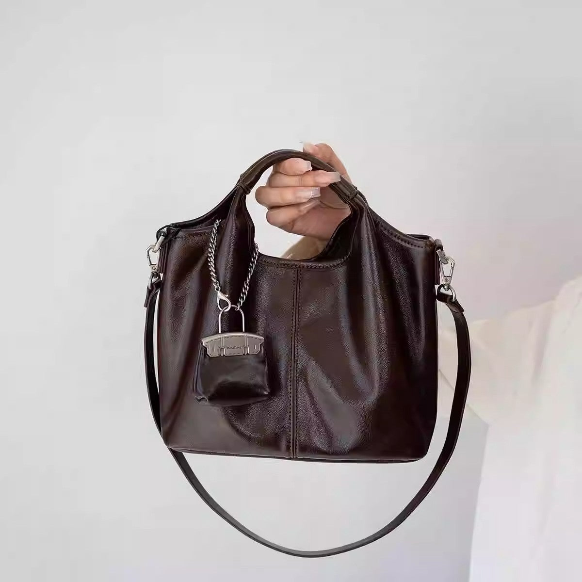 1512 genuine leather vintage handbag