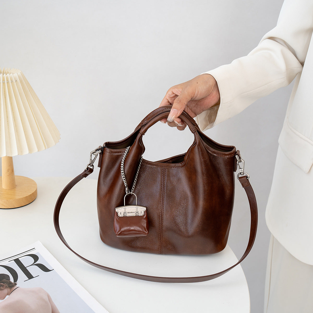 1512 genuine leather vintage handbag