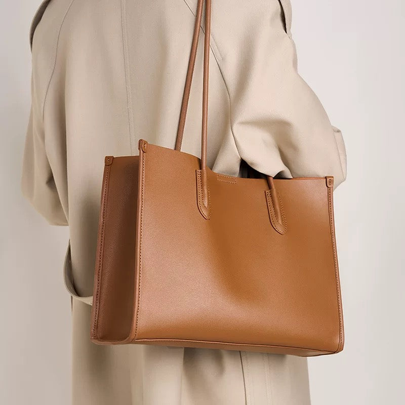 1402 Leather Tote Bag