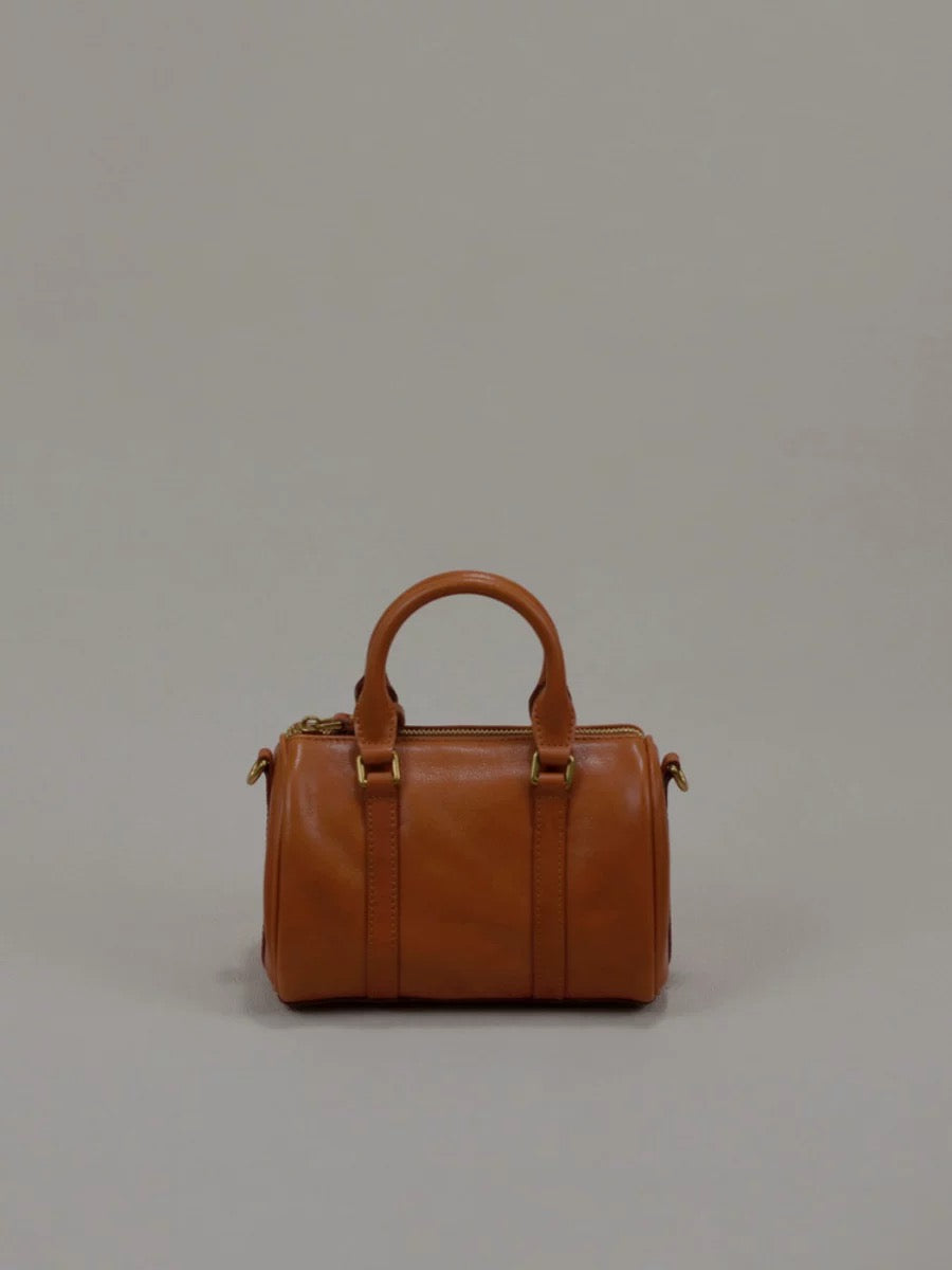1358 Women Handbag