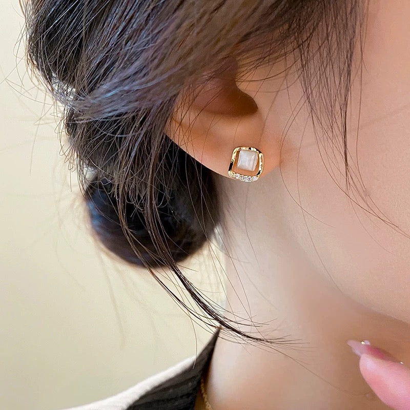 R1-R8 Earrings For Women