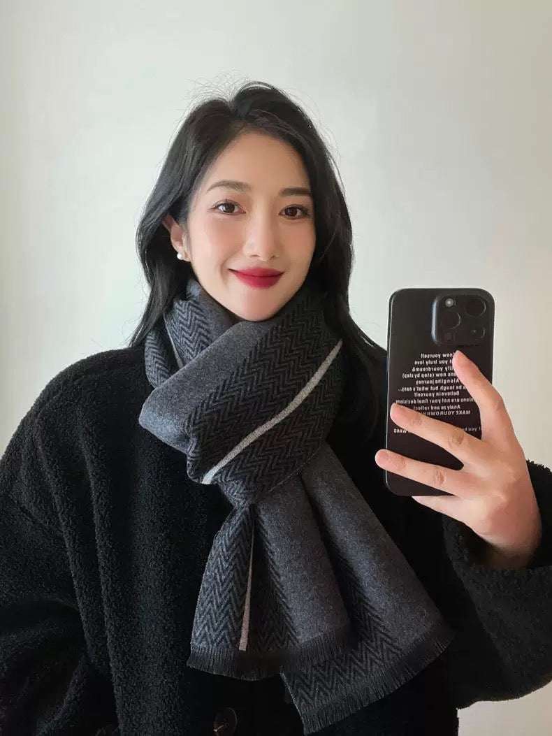 1892 High Quality Scarf