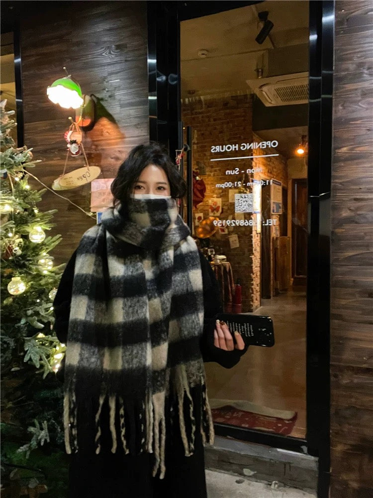1888 Plaid scarf