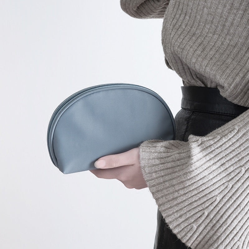 3255 custom-painted coin purse