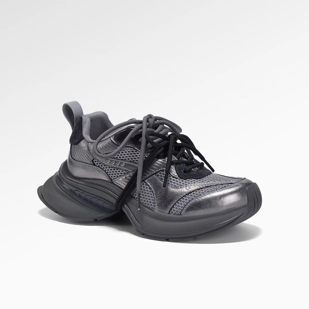 1303 trendy leather sport sneaker