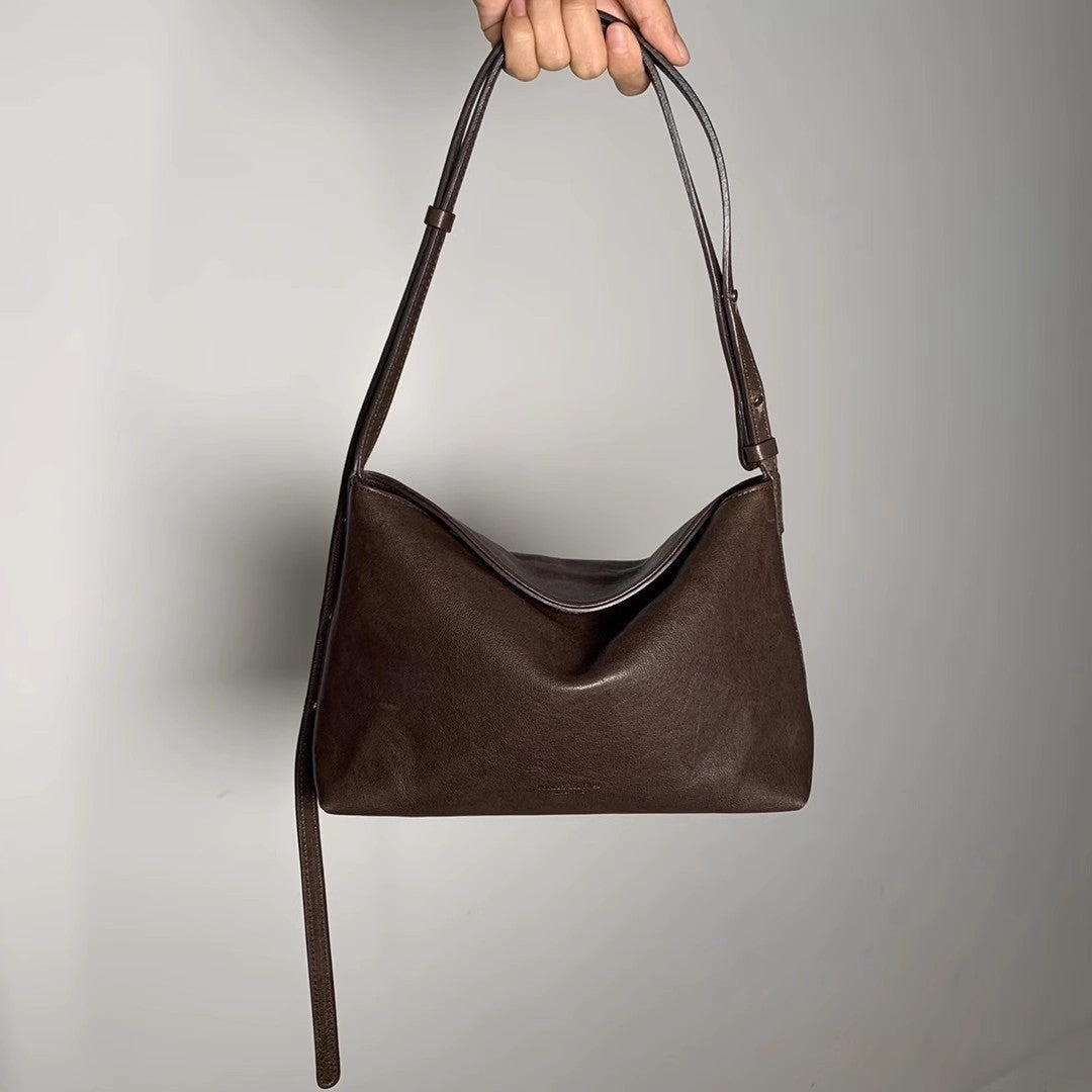 1824 solid leather casual handbag