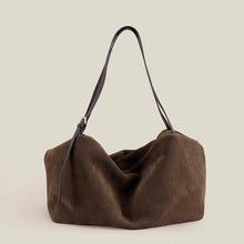 2712 fall and winter large handbag in suede