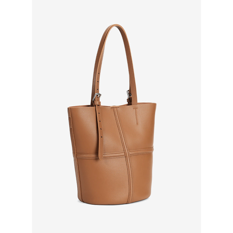 1826 large bucket handbag